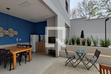 Apartamento para alugar com 37m², 2 quartos e sem vagaÁrea comum - Churrasqueira