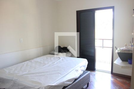 Apartamento à venda com 170m², 3 quartos e 2 vagasSuíte 2