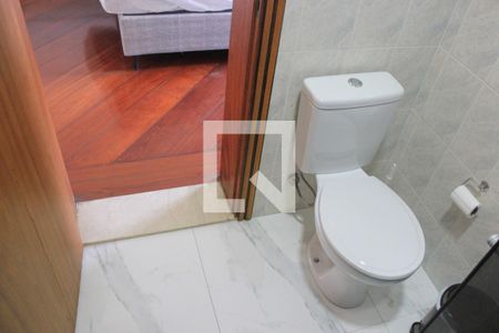 Apartamento à venda com 170m², 3 quartos e 2 vagasBanheiro da Suíte 2