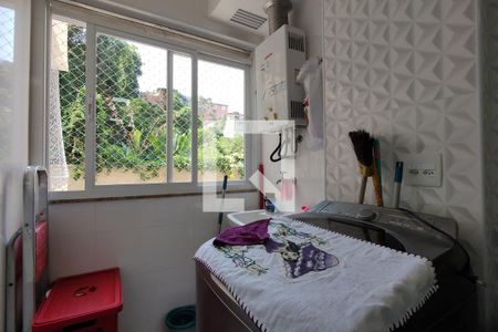 Apartamento à venda com 60m², 2 quartos e 1 vagaÁrea de Serviço