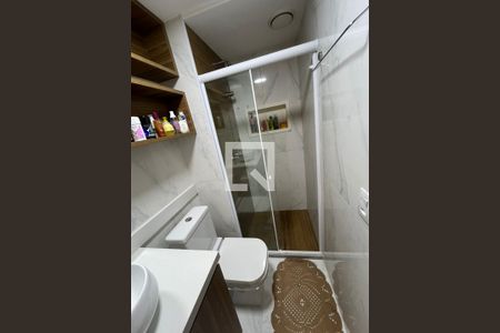 Apartamento à venda com 60m², 2 quartos e 1 vagaBanheiro Social