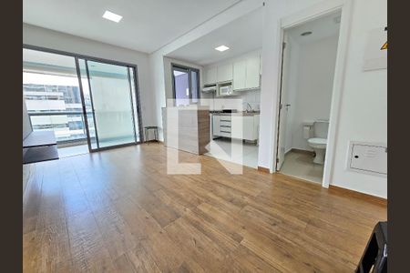 Sala de apartamento para alugar com 1 quarto, 53m² em Santo Amaro, São Paulo