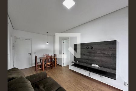 Sala de apartamento para alugar com 1 quarto, 53m² em Santo Amaro, São Paulo