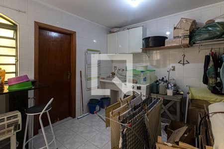 Casa à venda com 172m², 4 quartos e 3 vagas Casa à venda com 172m², 4 quartos e 3 vagasÁrea de Serviço