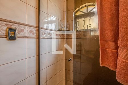 Casa à venda com 172m², 4 quartos e 3 vagas Casa à venda com 172m², 4 quartos e 3 vagasBanheiro da Suíte 2