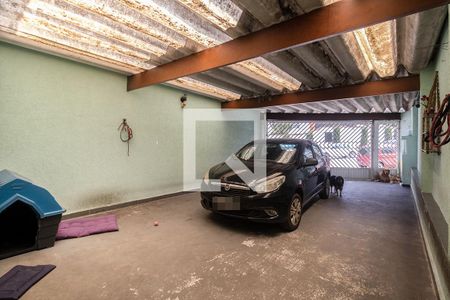 Casa à venda com 172m², 4 quartos e 3 vagas Casa à venda com 172m², 4 quartos e 3 vagasÁrea Externa