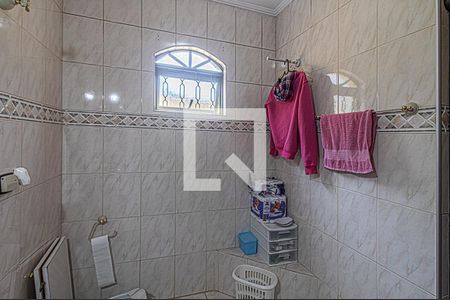 Casa à venda com 172m², 4 quartos e 3 vagas Casa à venda com 172m², 4 quartos e 3 vagasBanheiro da Suíte 1