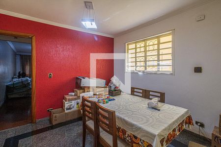 Casa à venda com 172m², 4 quartos e 3 vagas Casa à venda com 172m², 4 quartos e 3 vagasSala de Jantar