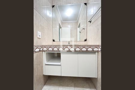 Apartamento para alugar com 64m², 2 quartos e 1 vaga Apartamento para alugar com 64m², 2 quartos e 1 vagaBanheiro