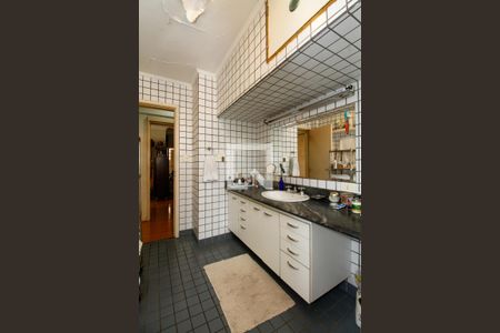 Apartamento à venda com 163m², 3 quartos e 1 vagaBanheiro Social