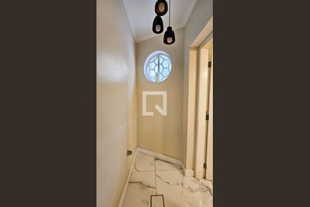 Casa à venda com 714m², 6 quartos e 4 vagas Casa à venda com 714m², 6 quartos e 4 vagasLavabo