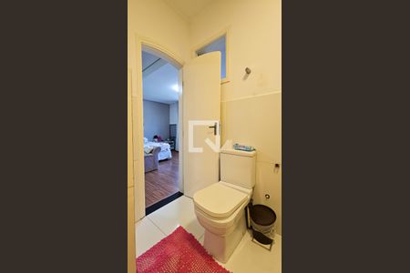 Casa à venda com 714m², 6 quartos e 4 vagasBanheiro da Suite 3