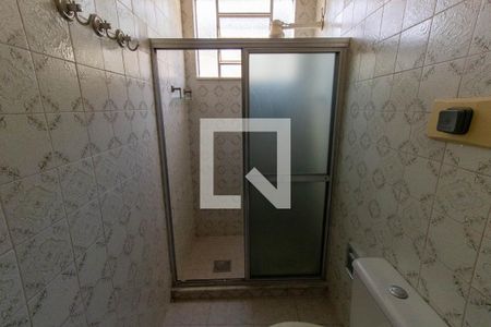 Apartamento à venda com 53m², 2 quartos e 1 vaga Apartamento à venda com 53m², 2 quartos e 1 vagaBanheiro