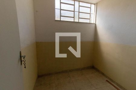 Apartamento à venda com 53m², 2 quartos e 1 vaga Apartamento à venda com 53m², 2 quartos e 1 vagaQuarto de Serviço