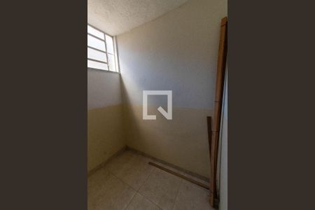 Apartamento à venda com 53m², 2 quartos e 1 vaga Apartamento à venda com 53m², 2 quartos e 1 vagaQuarto de Serviço