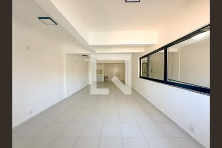 Apartamento para alugar com 80m², 2 quartos e 1 vagaÁrea comum - Salão de festas