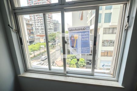 Apartamento à venda com 78m², 2 quartos e sem vaga Apartamento à venda com 78m², 2 quartos e sem vagaPlaquinha