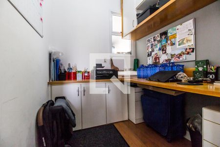 Apartamento à venda com 105m², 3 quartos e 2 vagasEscritório