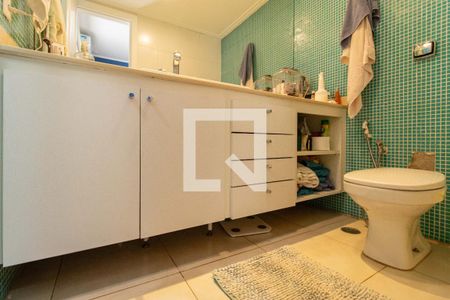 Apartamento à venda com 111m², 3 quartos e 2 vagasBanheiro da Suíte