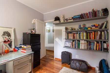 Apartamento à venda com 111m², 3 quartos e 2 vagasQuarto 2