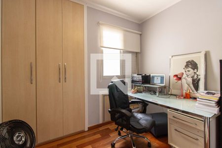 Apartamento à venda com 111m², 3 quartos e 2 vagasQuarto 2