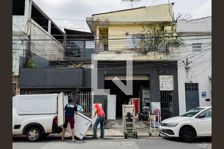 Casa à venda com 250m², 1 quarto e 2 vagasFachada