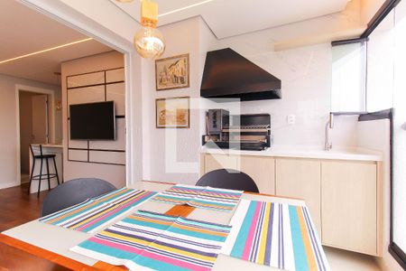 Apartamento à venda com 82m², 2 quartos e 1 vagaVaranda
