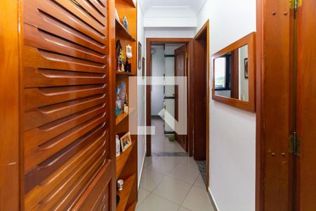 Apartamento para alugar com 197m², 4 quartos e 3 vagas Apartamento para alugar com 197m², 4 quartos e 3 vagasCorredor dos Quartos