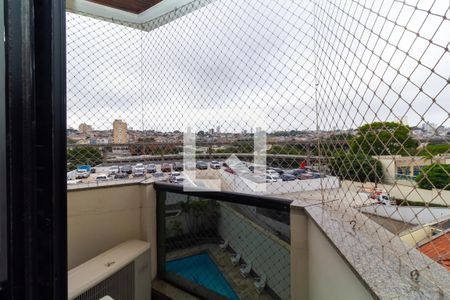 Apartamento para alugar com 197m², 4 quartos e 3 vagas Apartamento para alugar com 197m², 4 quartos e 3 vagasQuarto 2 - Suíte 1