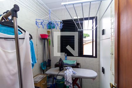 Apartamento para alugar com 197m², 4 quartos e 3 vagas Apartamento para alugar com 197m², 4 quartos e 3 vagasÁrea de Serviço