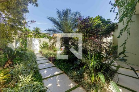 Quintal de casa de condomínio à venda com 4 quartos, 505m² em Barra da Tijuca, Rio de Janeiro