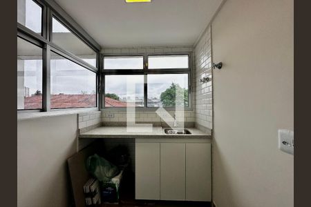 Apartamento à venda com 96m², 2 quartos e 1 vaga Apartamento à venda com 96m², 2 quartos e 1 vagaÁrea de Serviço