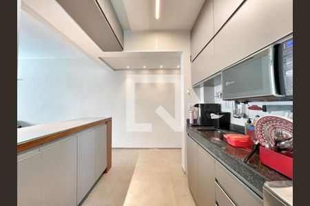 Cozinha de apartamento à venda com 2 quartos, 75m² em Prado, Belo Horizonte