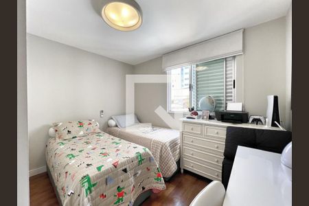 Apartamento à venda com 75m², 2 quartos e 2 vagasQuarto 2