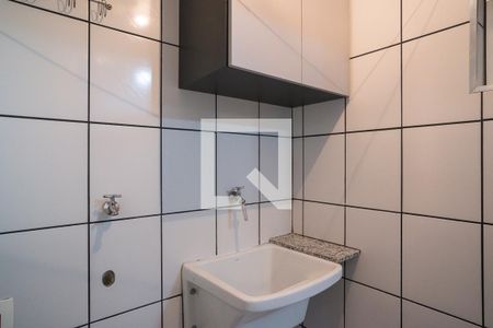 Área de serviço de apartamento para alugar com 2 quartos, 65m² em Olímpico, São Caetano do Sul