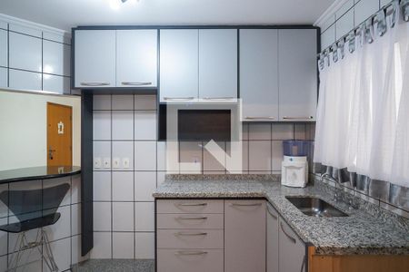 Cozinha de apartamento para alugar com 2 quartos, 65m² em Olímpico, São Caetano do Sul
