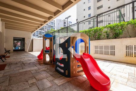 Apartamento à venda com 72m², 2 quartos e 1 vaga Apartamento à venda com 72m², 2 quartos e 1 vagaPlayground