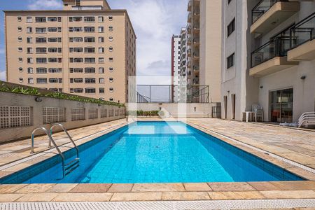 Apartamento à venda com 72m², 2 quartos e 1 vaga Apartamento à venda com 72m², 2 quartos e 1 vagaPiscina