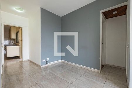 Sala de apartamento à venda com 2 quartos, 72m² em Vila Madalena, São Paulo