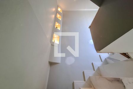 Apartamento para alugar com 180m², 3 quartos e 1 vagaEscada Duplex