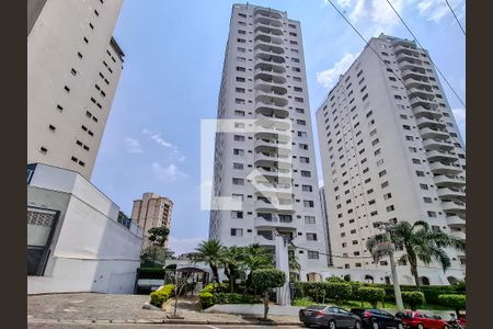 Apartamento para alugar com 180m², 3 quartos e 1 vagaFachada