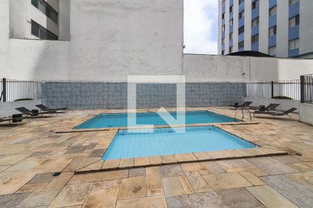 Apartamento para alugar com 180m², 3 quartos e 1 vagaÁrea comum - Piscina