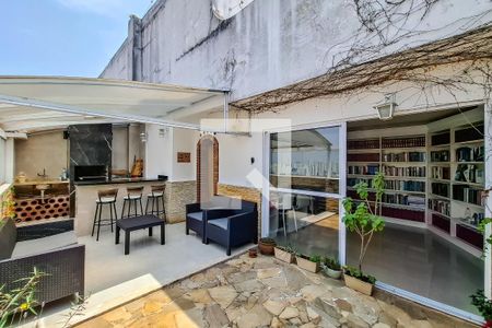 Apartamento para alugar com 180m², 3 quartos e 1 vagaedícula