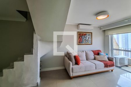 Sala de Estar de apartamento para alugar com 3 quartos, 180m² em Vila Firmiano Pinto, São Paulo
