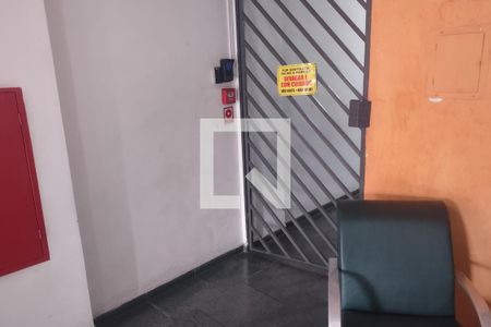 Apartamento à venda com 70m², 2 quartos e 1 vagaHall social