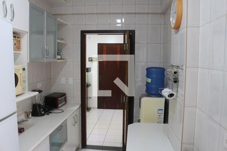 Apartamento à venda com 70m², 2 quartos e 1 vagaCozinha