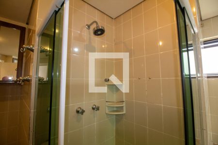 Apartamento à venda com 198m², 4 quartos e 3 vagasBanheiro da Suíte 4