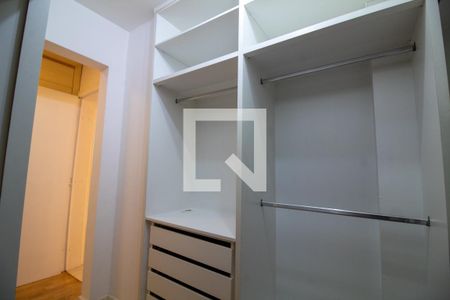 Apartamento à venda com 198m², 4 quartos e 3 vagasBanheiro da Suíte 4