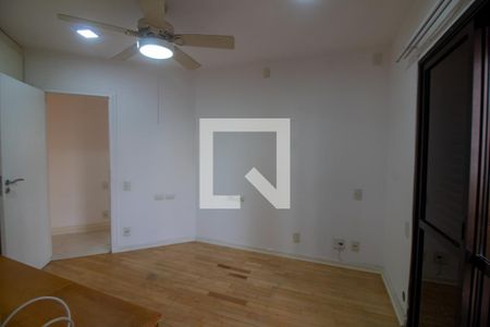 Suíte 1 de apartamento à venda com 4 quartos, 198m² em Chácara Santo Antônio (zona Sul), São Paulo