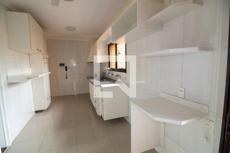 Apartamento à venda com 198m², 4 quartos e 3 vagasCozinha